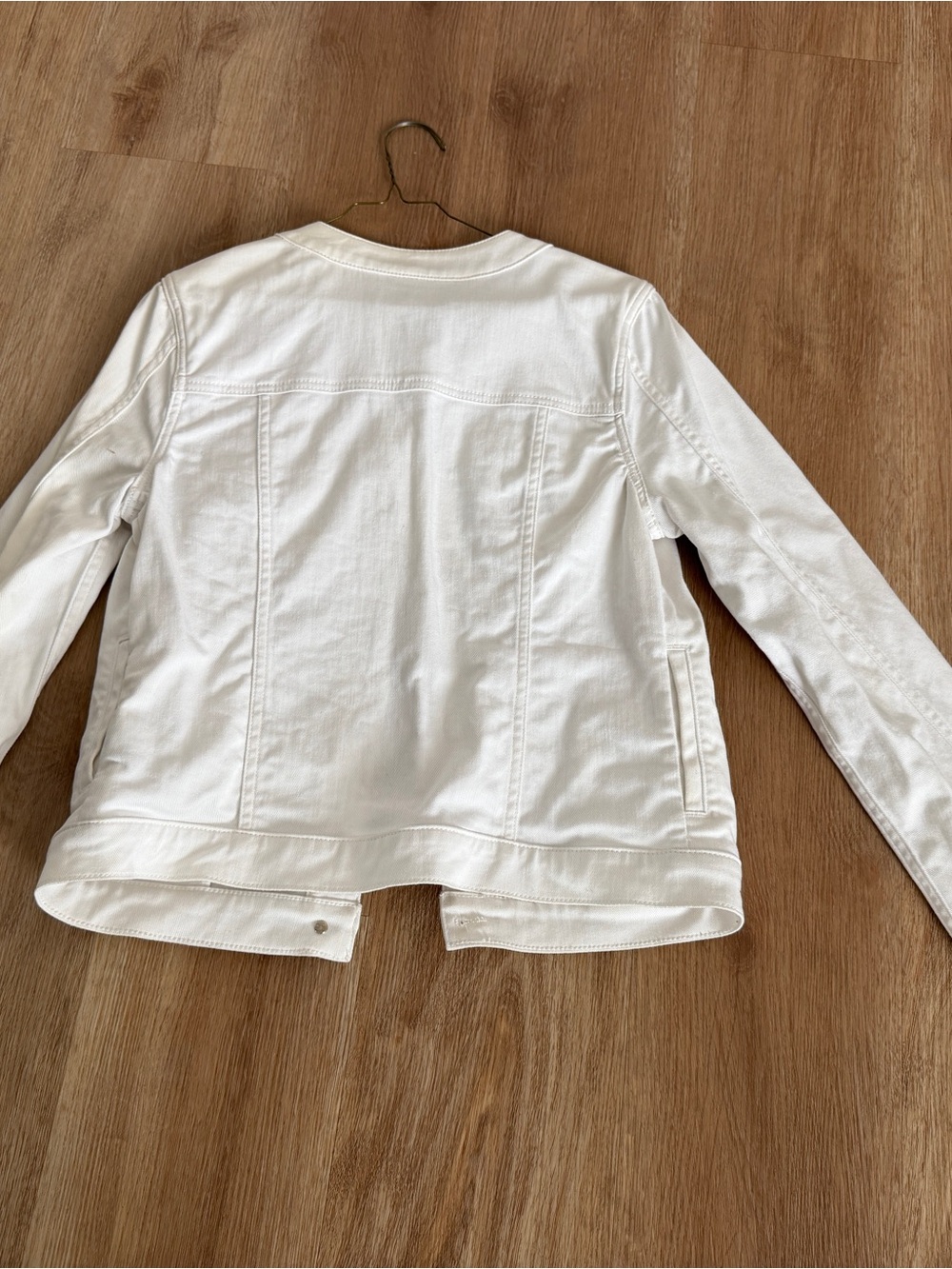 White Button-Front Denim Jacket - Picture 3 of 3